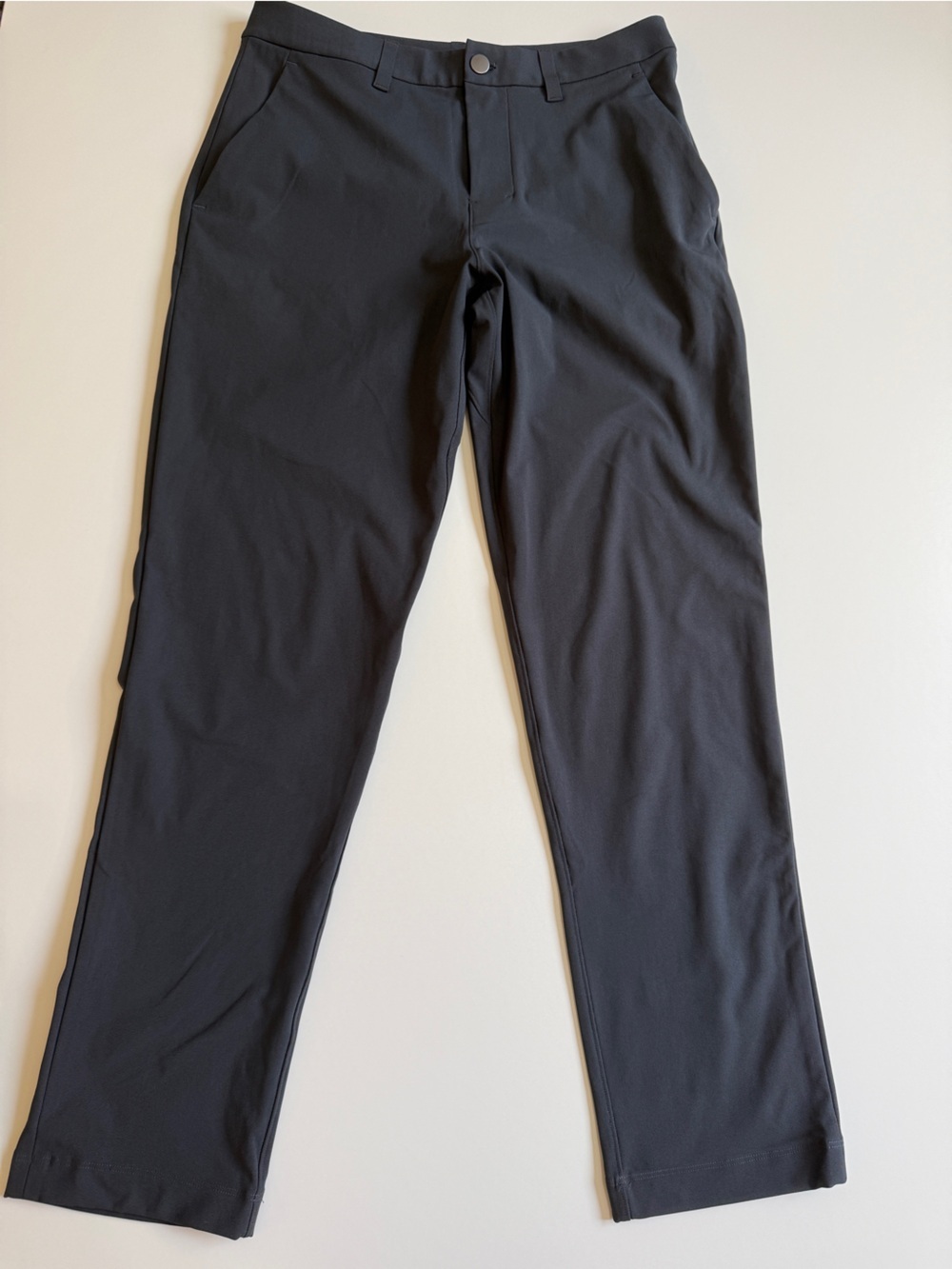 Lululemon Men’s ABC Classic-Fit Trouser 30” Warpstreme Obsidian Pants- Size 28